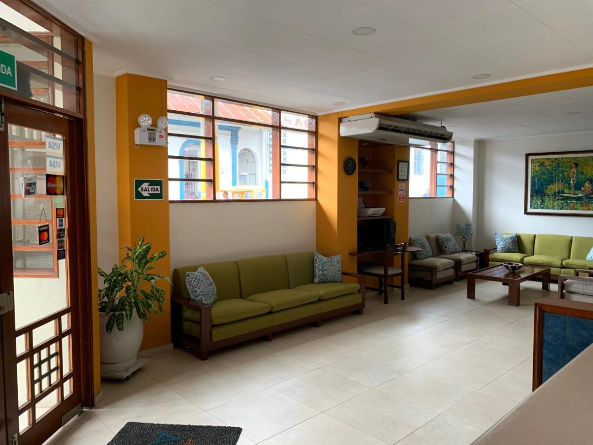 Hotel Acosta Ικίτος Εξωτερικό φωτογραφία