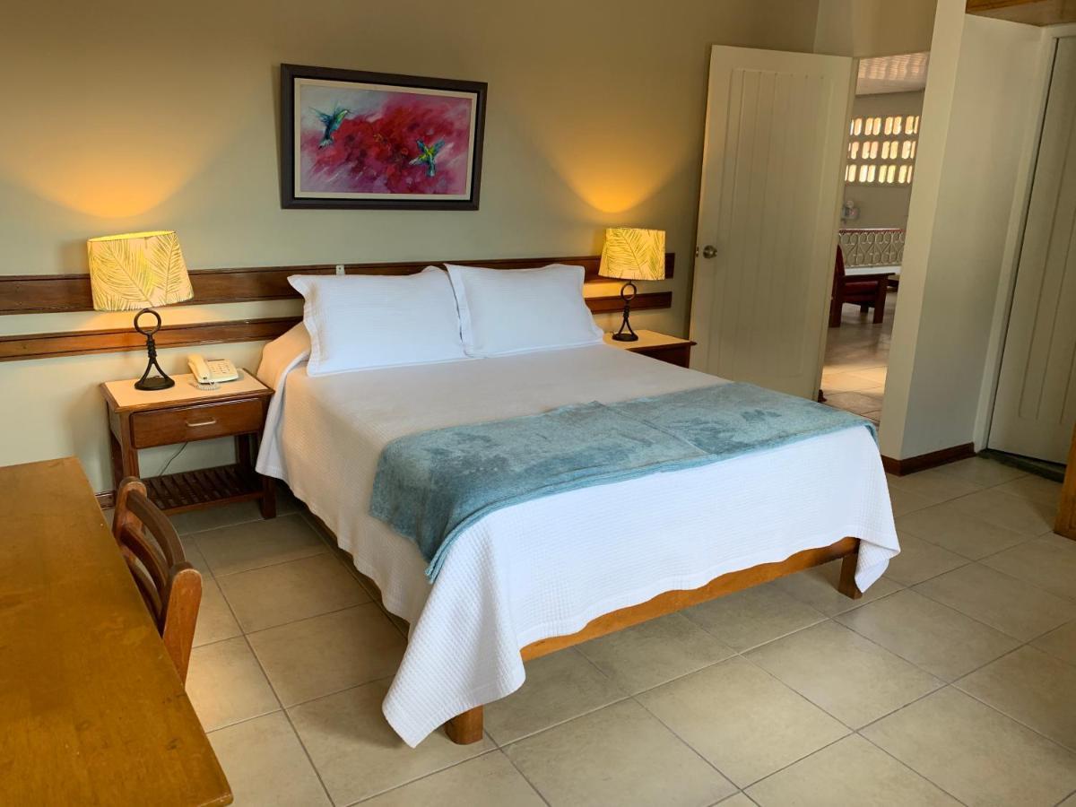 Hotel Acosta Ικίτος Εξωτερικό φωτογραφία