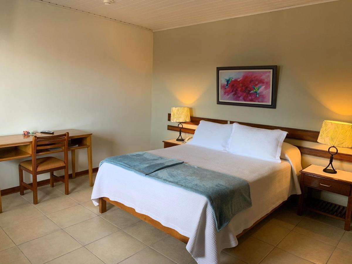 Hotel Acosta Ικίτος Εξωτερικό φωτογραφία